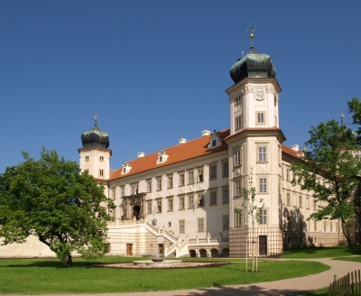 Státní zámek Mníšek pod Brdy #1