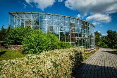 Zahrada léčivých rostlin Farmaceutické fakulty Univerzity Karlovy v Hradci Králové #1